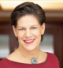 Photo of Eszter Somogyi-Ganss